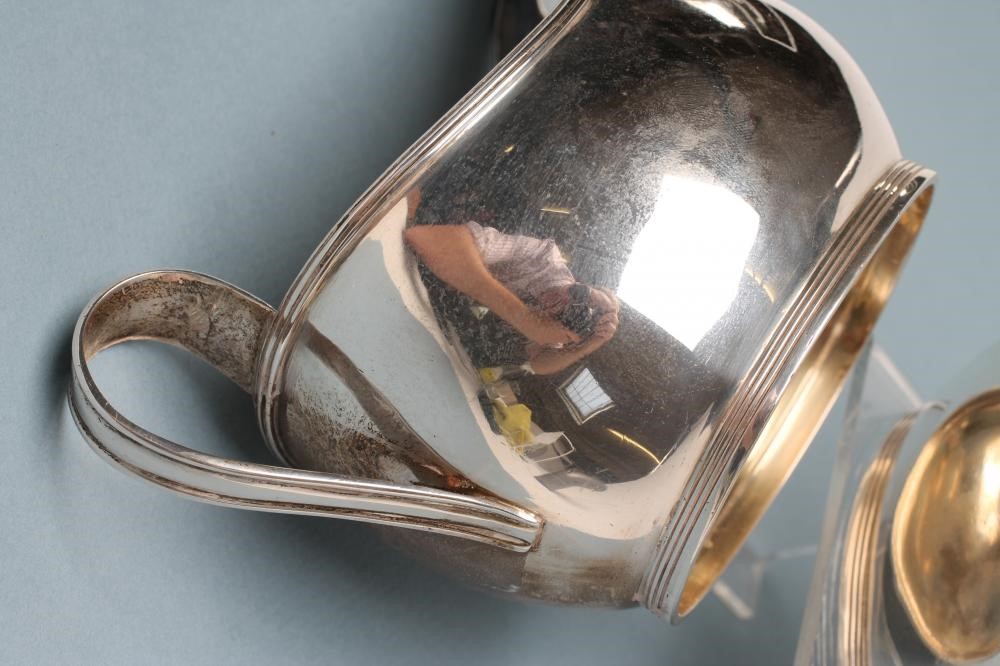 A PAIR OF SILVER SAUCEBOATS Image