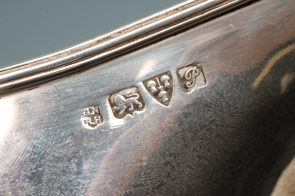 A PAIR OF SILVER SAUCEBOATS Image