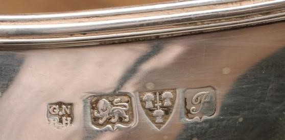A PAIR OF SILVER SAUCEBOATS Image