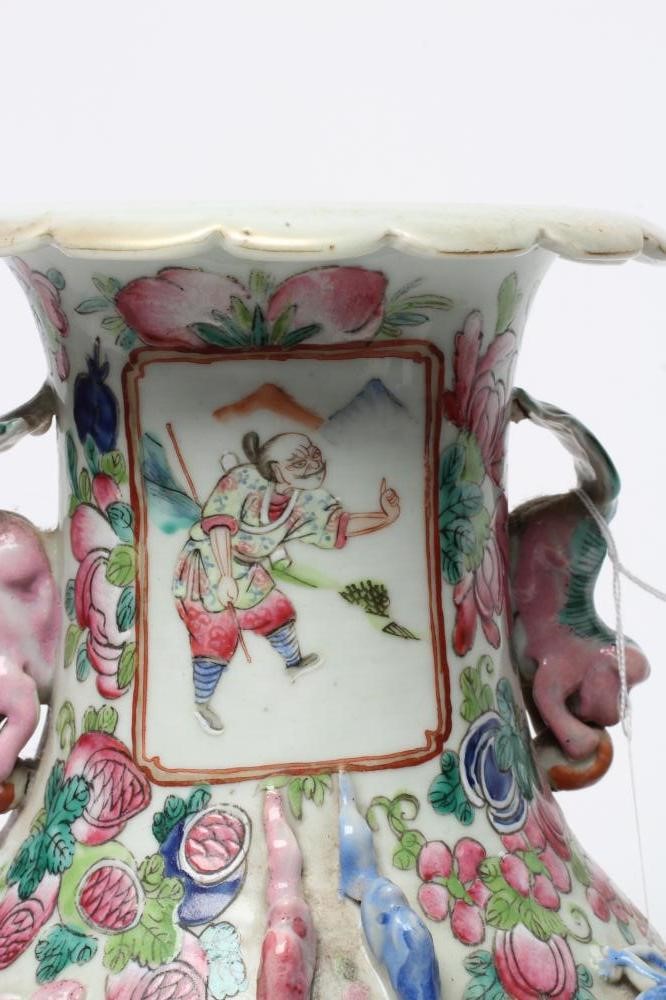 A CANTONESE PORCELAIN FAMILLE ROSE VASE of baluster form with chi-long handles and salamanders Image