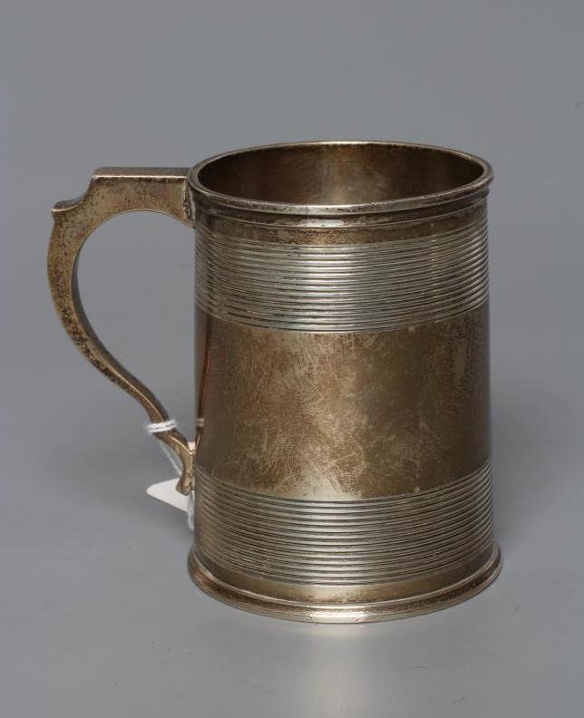 AN EDWARDIAN SILVER CHRISTENING MUG Image