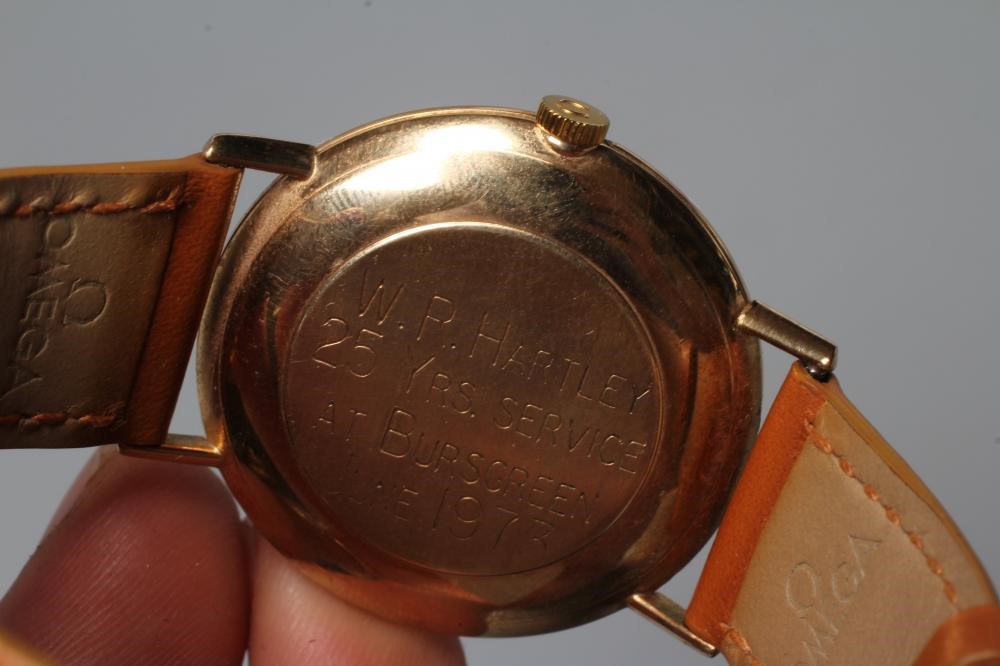 A GENTLEMAN'S 9CT GOLD OMEGA DRESS WRISTWATCH Image