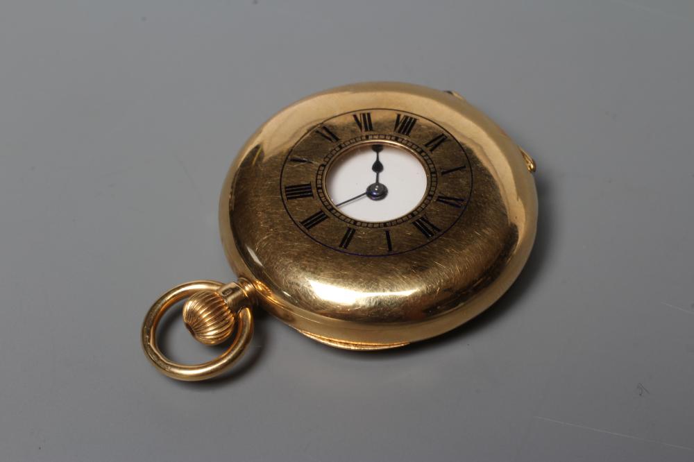 AN EDWARDIAN TOP WIND HALF HUNTER FOB WATCH Image
