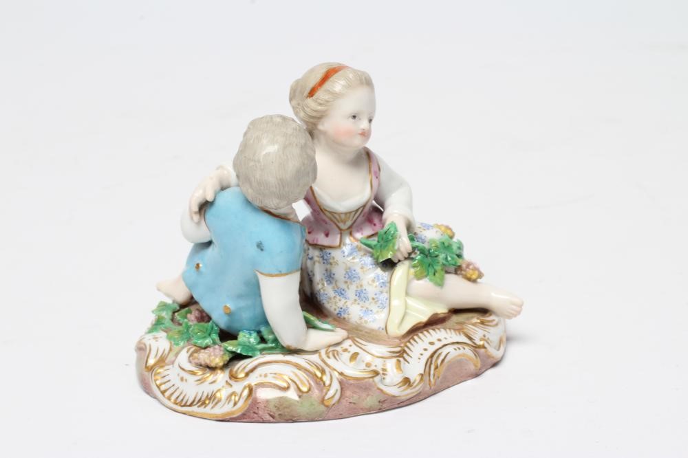 A MEISSEN PORCELAIN FIGURE GROUP Image
