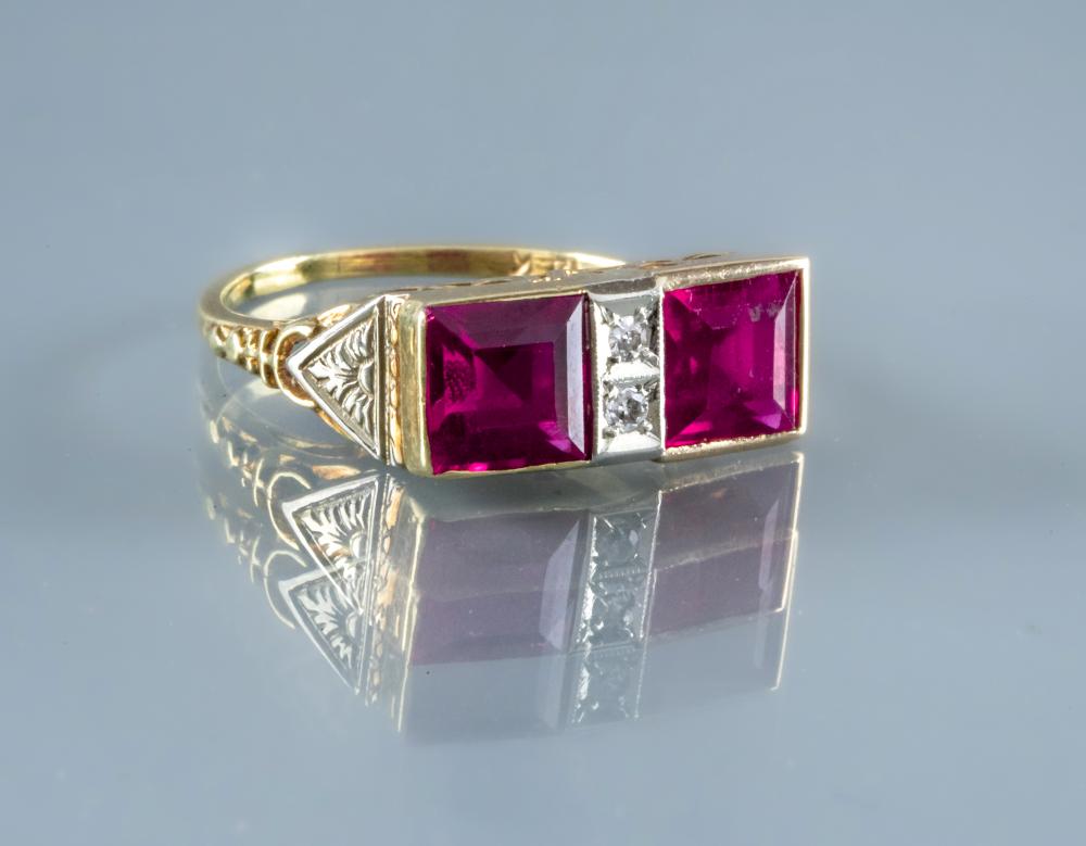 AN ART DECO RUBY RING Image