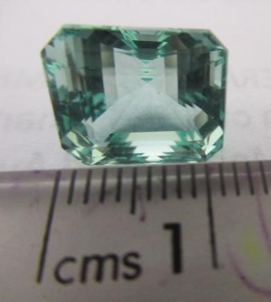 A LOOSE UNMOUNTED AQUAMARINE of 9.2cts (Est. plus 24% premium inc. VAT) Image