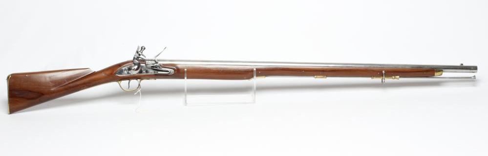 AN INERT FLINTLOCK BROWN BESS MUSKET of modern high quality production with 39 1/4" steel barrel Image