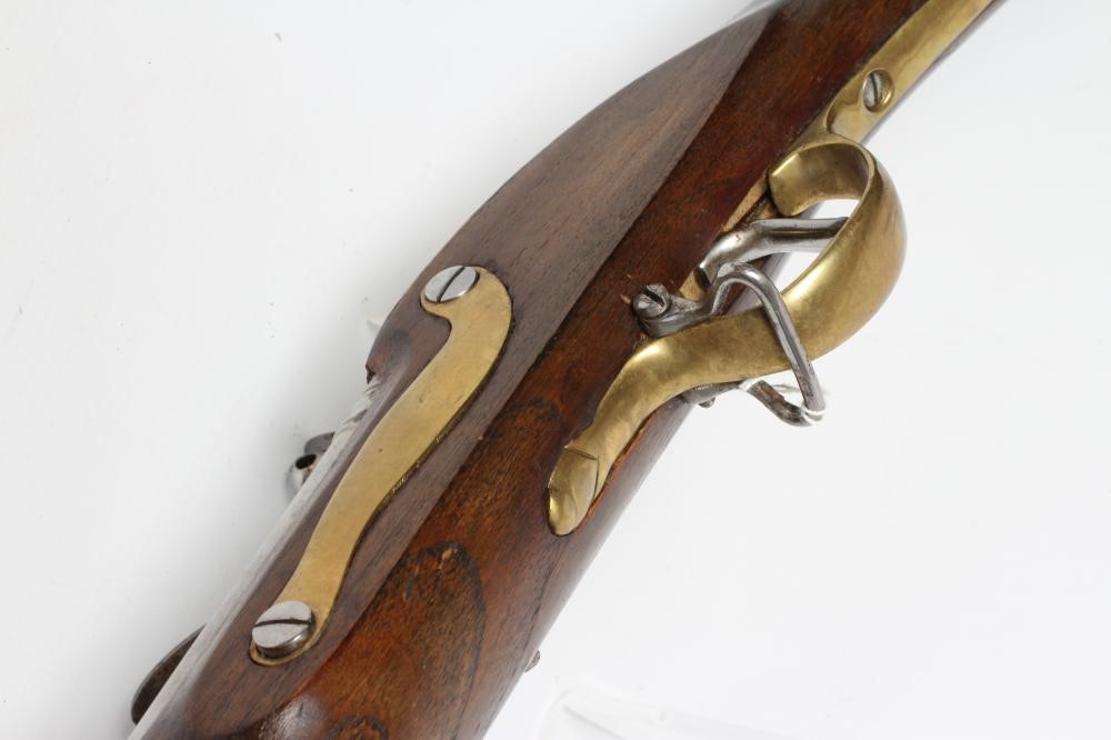 AN INERT FLINTLOCK BROWN BESS CARBINE MUSKET of modern high quality production with 26" steel barrel Image