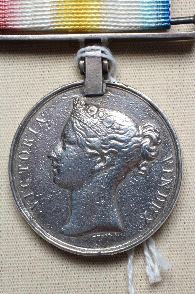 A CANDAHAR, GHUZNEE CABUL 1842 MEDAL awarded to John Singleton of HM's 40th Regiment (Est. plus 24% Image