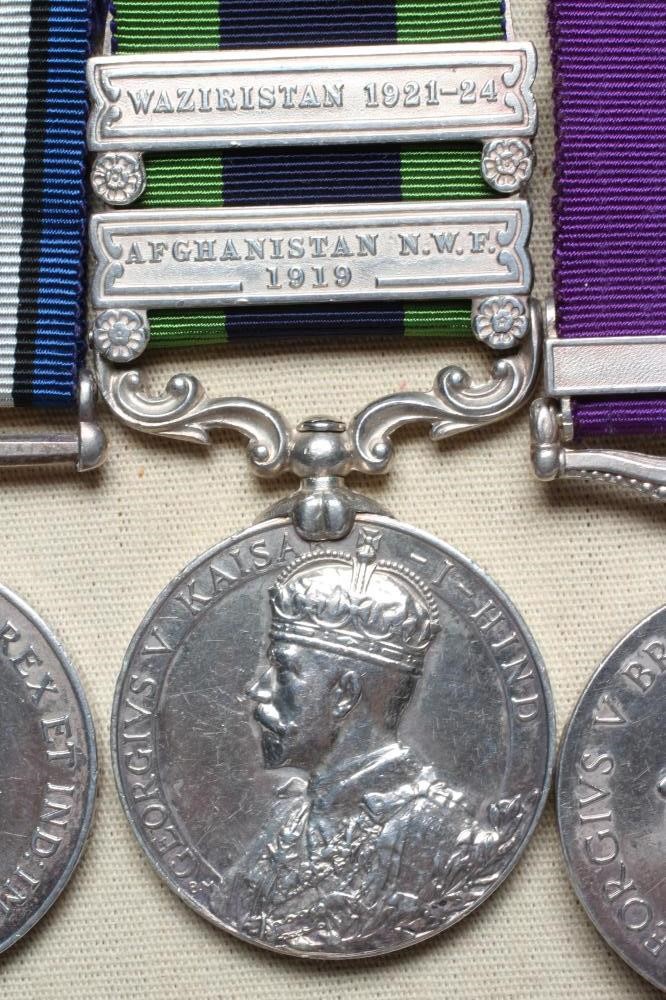 A TRIO OF EARLY 20TH CENTURY MEDALS Image