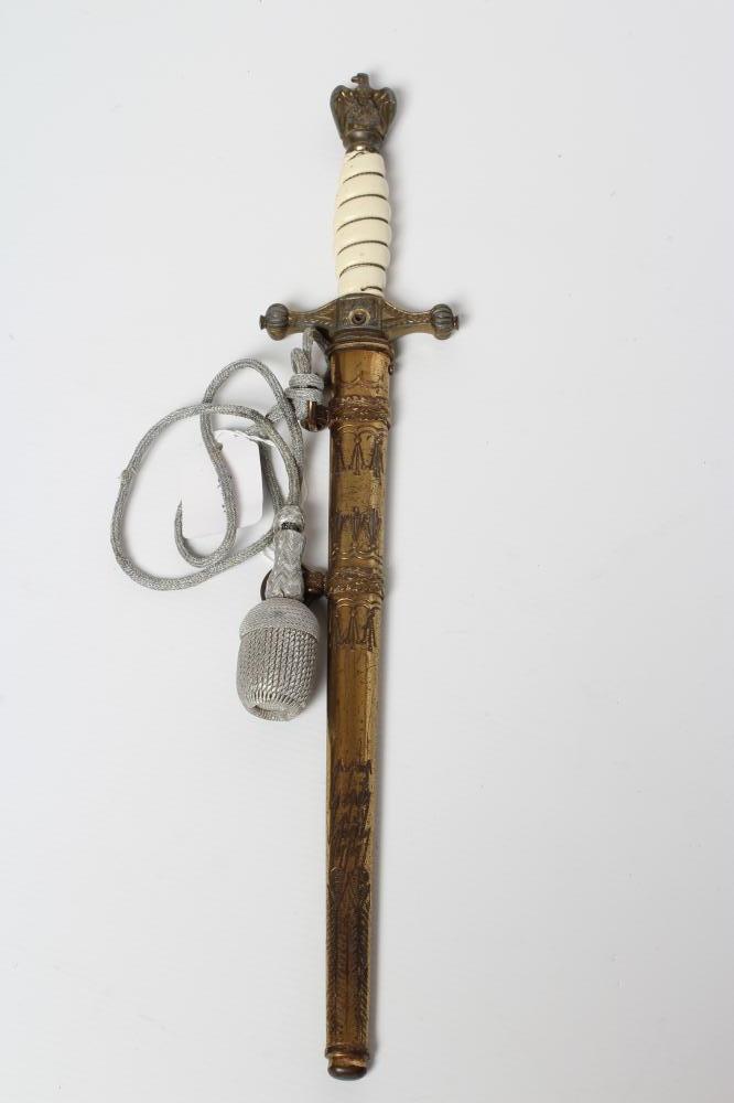 A GERMAN THIRD REICH NAVAL OFFICER'S DAGGER Image