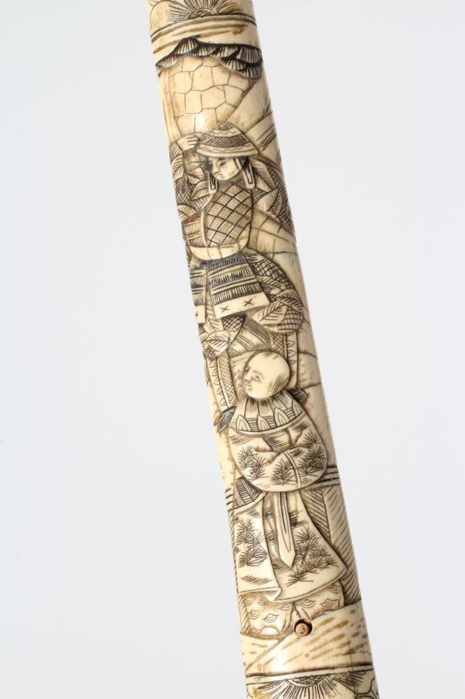 A JAPANESE BONE DECORATED WAKAZASHI with 20" curved blade Image