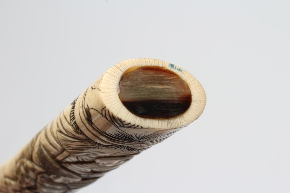 A JAPANESE BONE DECORATED WAKAZASHI with 20" curved blade Image