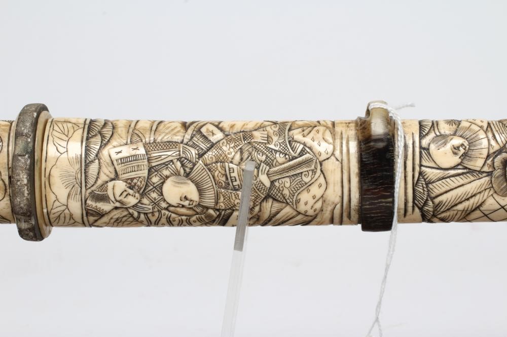 A JAPANESE BONE DECORATED WAKAZASHI with 20" curved blade Image