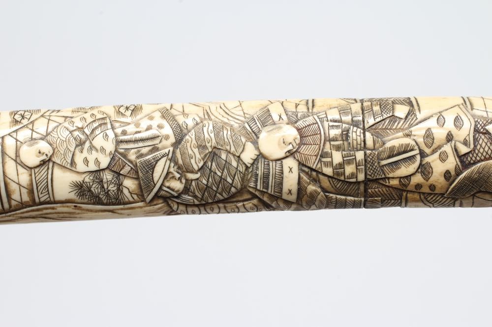 A JAPANESE BONE DECORATED WAKAZASHI with 20" curved blade Image
