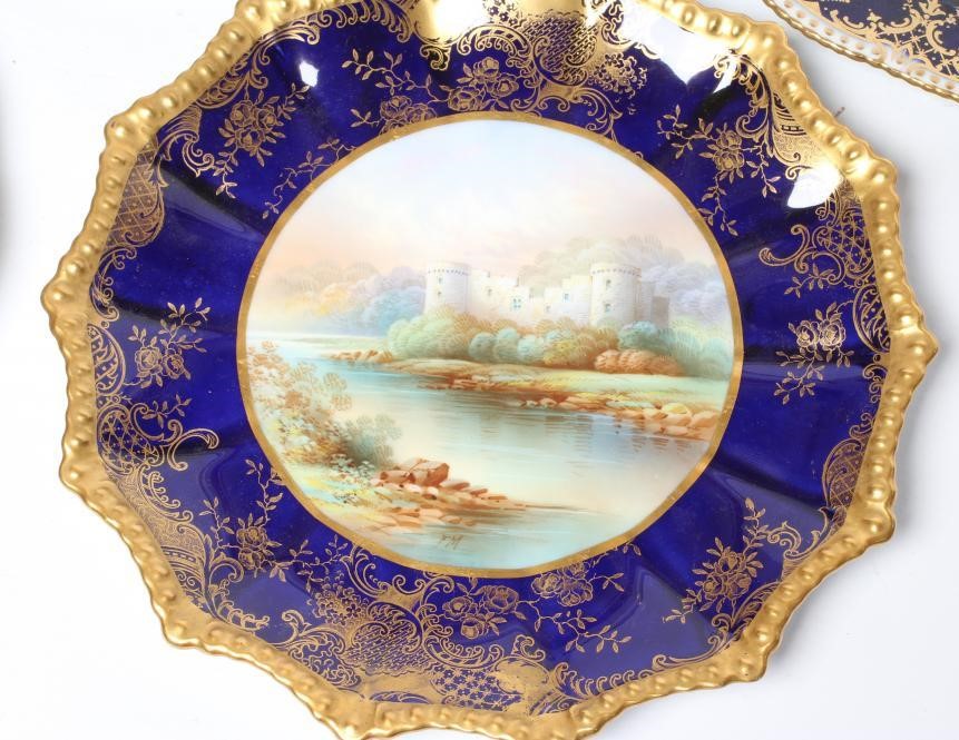 AN AYNSLEY CHINA PART CABINET DESSERT SERVICE Image