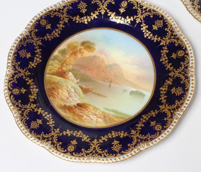 AN AYNSLEY CHINA PART CABINET DESSERT SERVICE Image