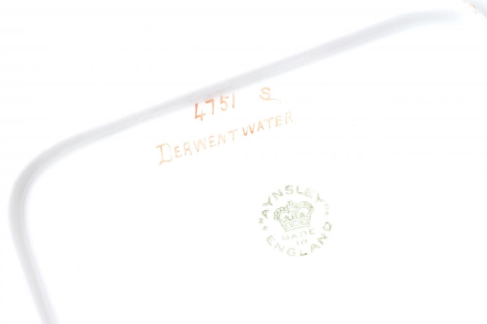 AN AYNSLEY CHINA PART CABINET DESSERT SERVICE Image