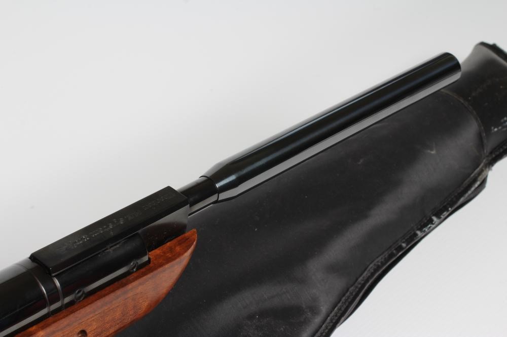 A THEOBEN .22 AIR RIFLE, with 13 1/2" barrel including compensator, H.E. System, automatic safety, Image