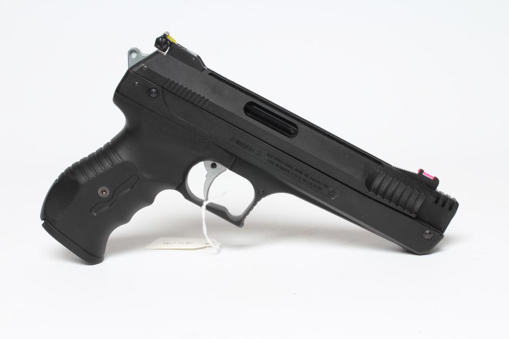 WEIHRAUCH HW 40 PCA .177 AIR PISTOL with overlever cocking mechanism, fibre optic front sight and Image