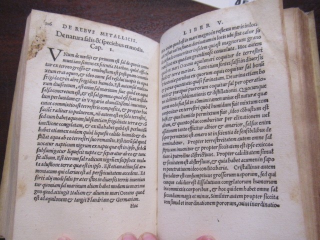 DE SECRETIS NATURAE Image