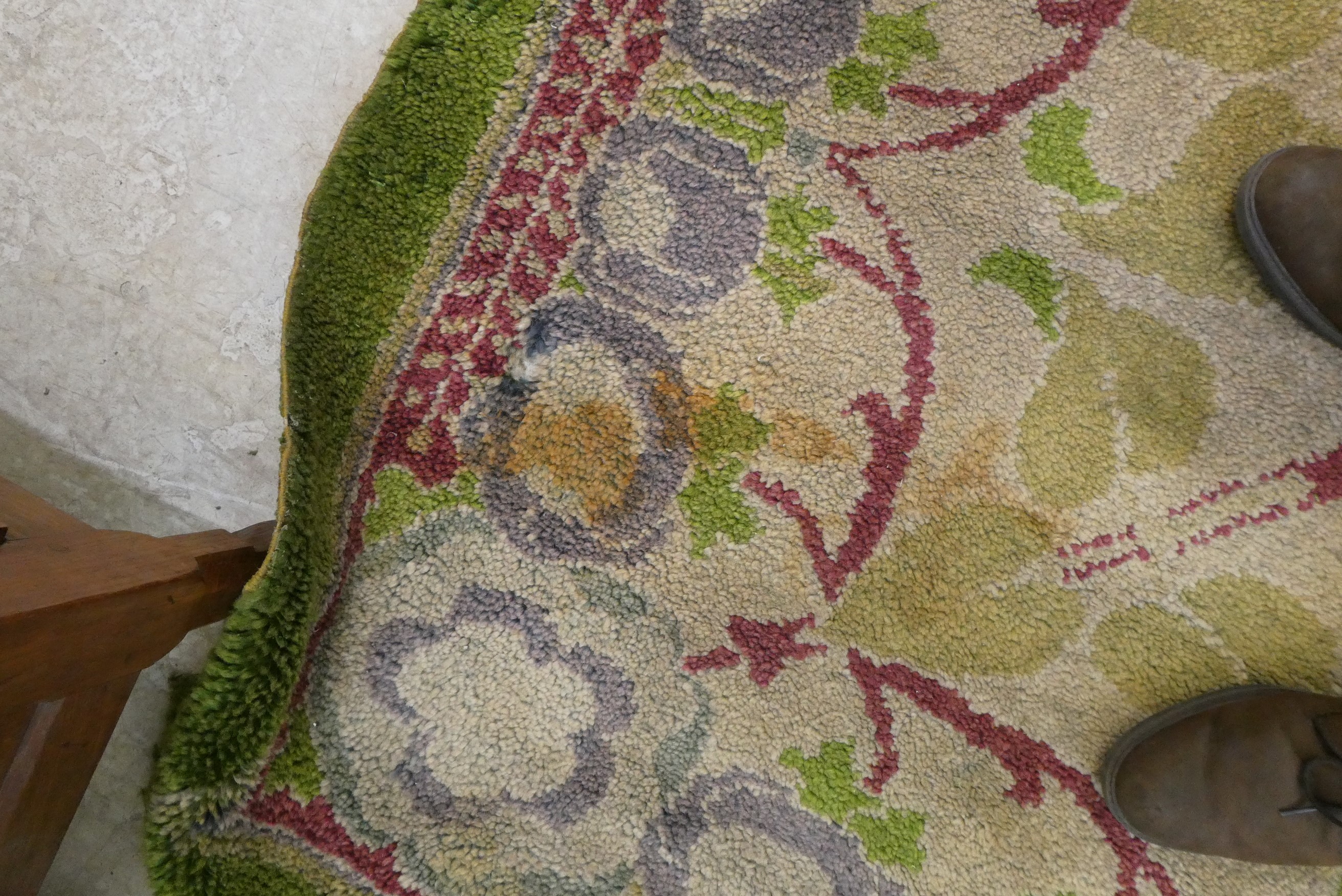 AN ARTS AND CRAFTS WOOL CARPET Image