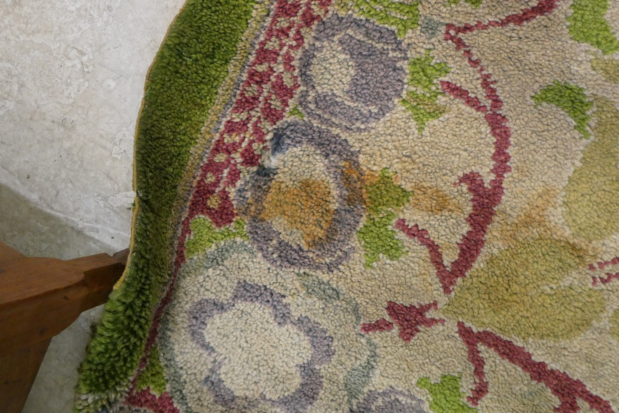 AN ARTS AND CRAFTS WOOL CARPET Image