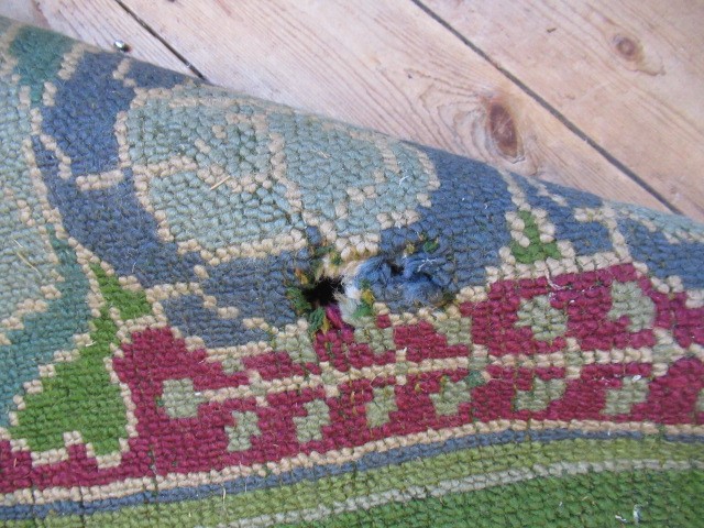 AN ARTS AND CRAFTS WOOL CARPET Image