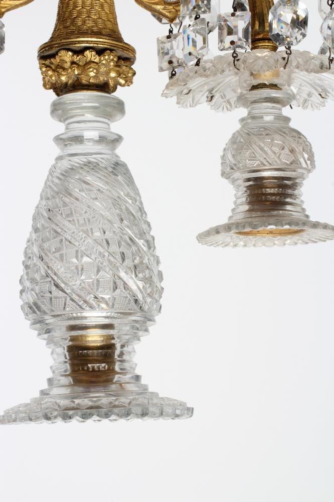 A REGENCY CUT GLASS THREE LIGHT TABLE LUSTRE Image