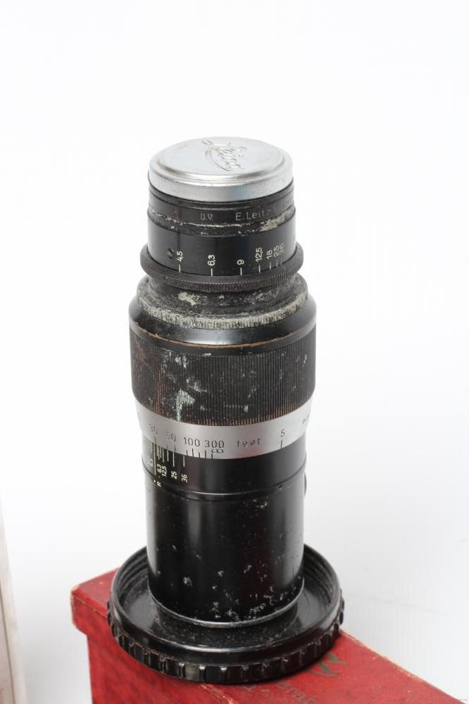 A LEITZ WETZLAR LEICA CAMERA Image