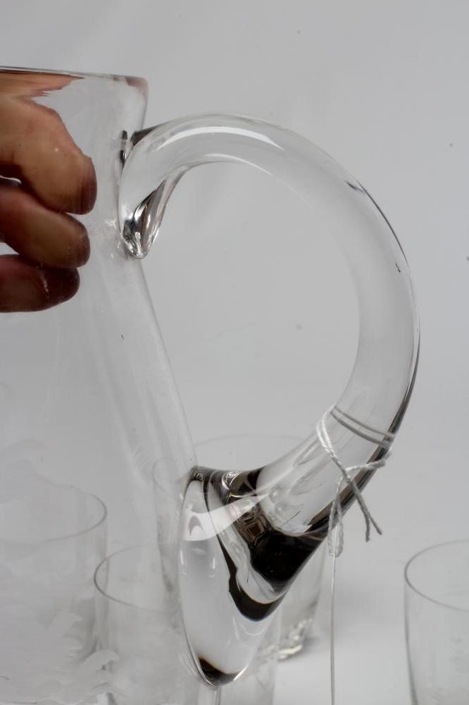 A ROWLAND WARD SAFARI PATTERN GLASS WATER SET engraved with wild animals Image