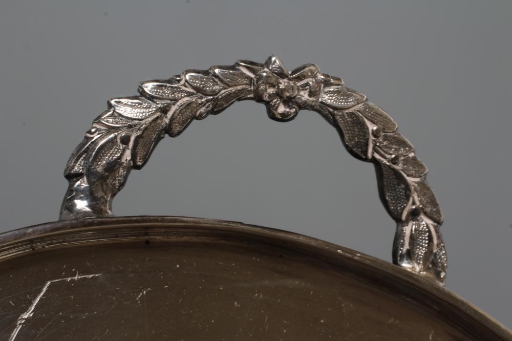 A SILVER TRAY, by Frank Cobb, Sheffield 1983, of plain oval form with two cast leaf handles and low Image
