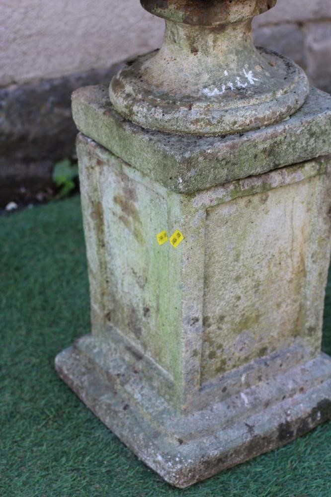 A COMPOSITION GRECIAN URN Image