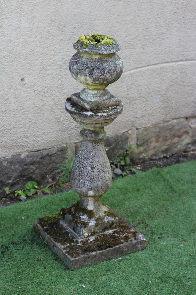A SMALL MARBLE BALUSTER URN ON CAST STONE SUPPORT with baluster stem and square base, 14" x 45" Image