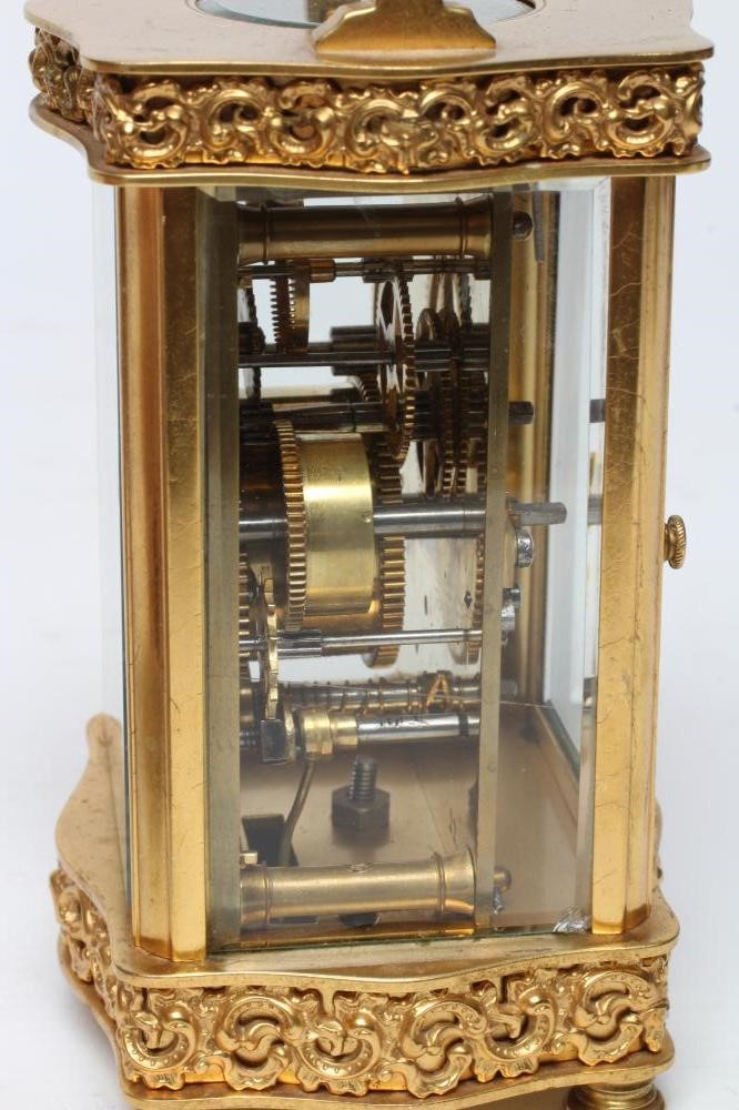 A BRASS CASED CARRIAGE CLOCK Image