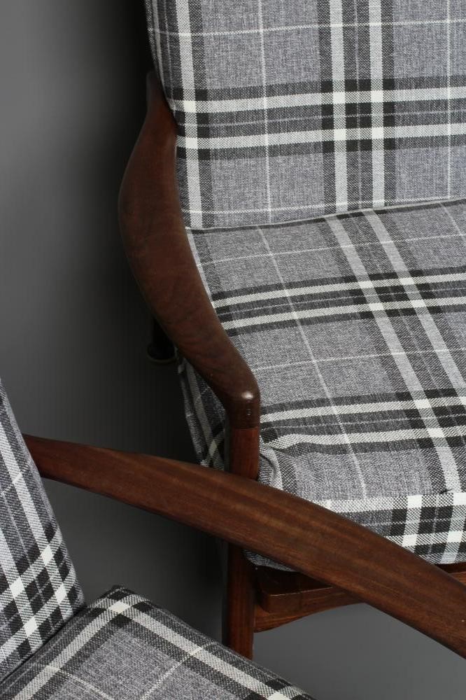 A RETRO FORMOSA TEAK SOFA Image