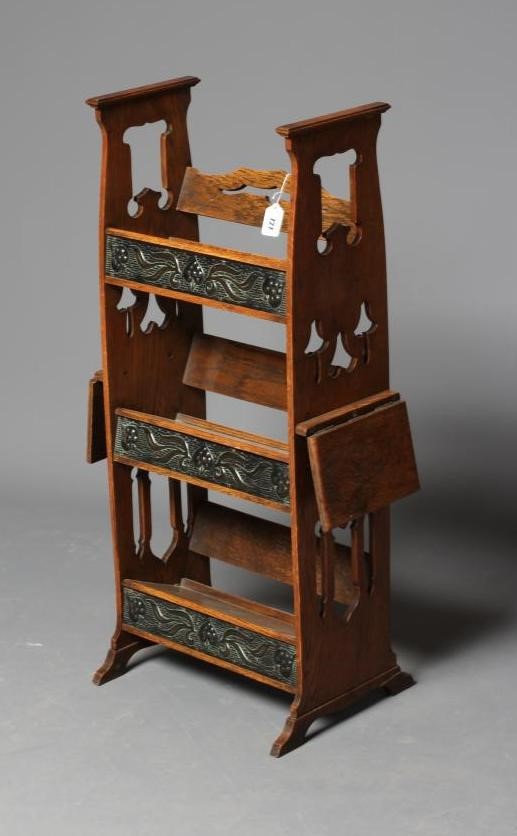 AN ARTS AND CRAFTS OAK BOOKSTAND Image