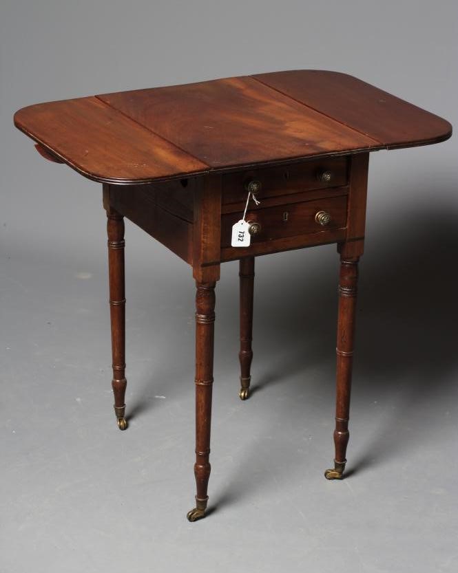 A REGENCY MAHOGANY DROP LEAF WORK TABLE Image