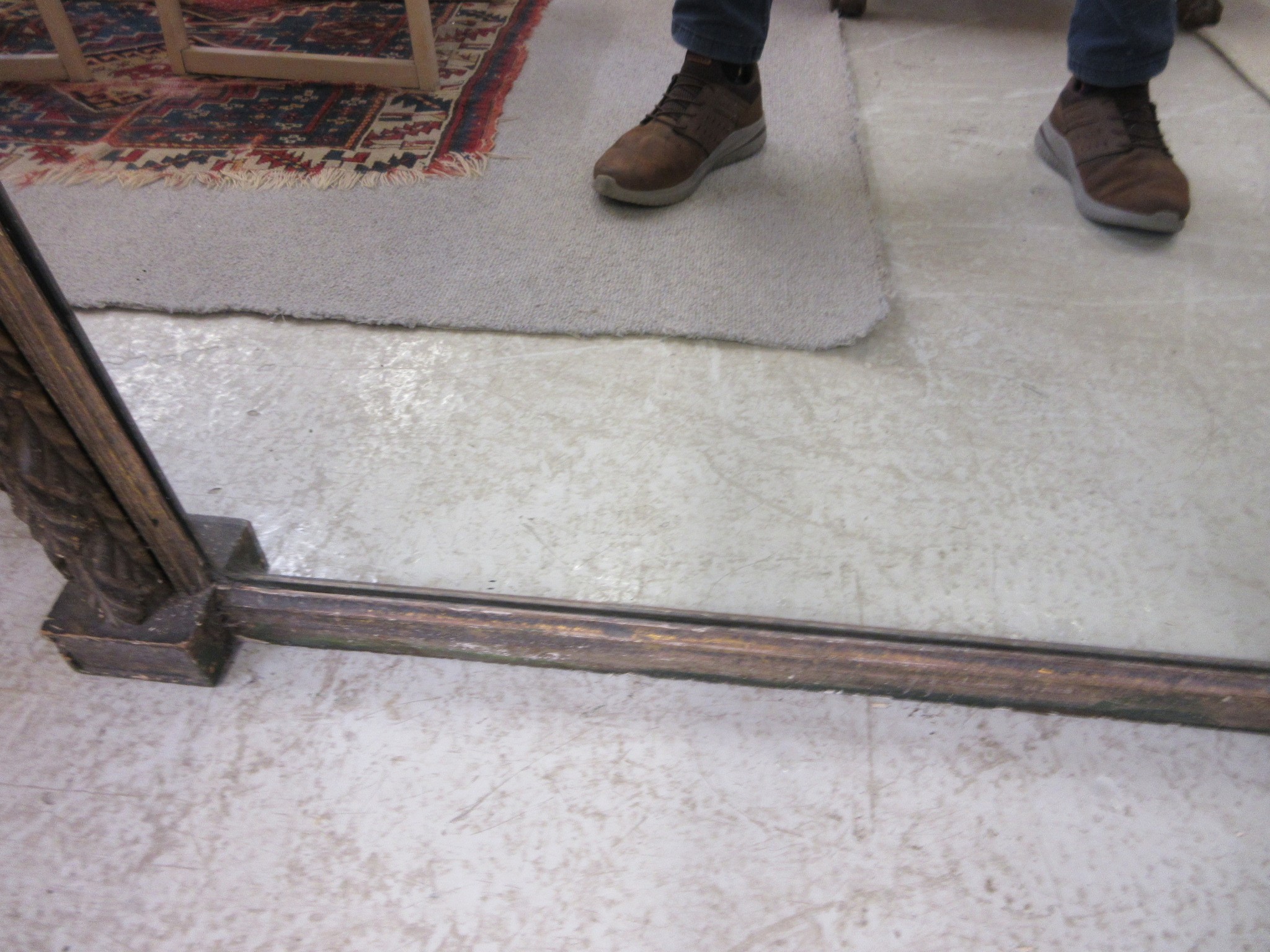 A REGENCY CARVED GILT GESSO PIER GLASS Image