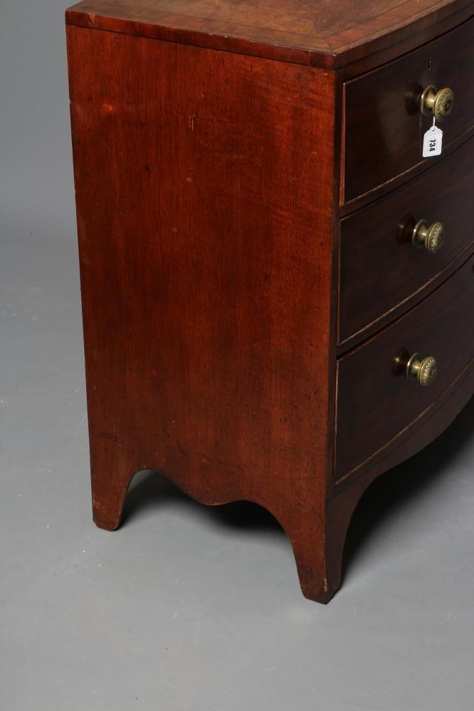 A REGENCY MAHOGANY BOWED CHEST Image