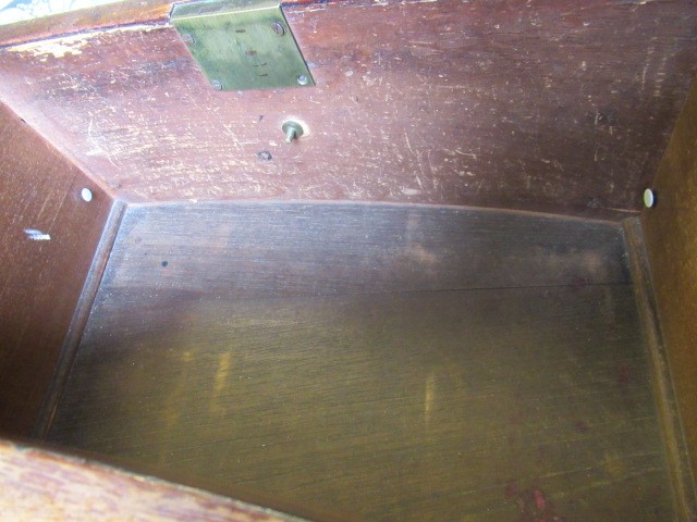 A REGENCY MAHOGANY BOWED CHEST Image