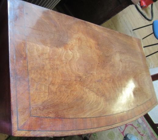 A REGENCY MAHOGANY BOWED CHEST Image