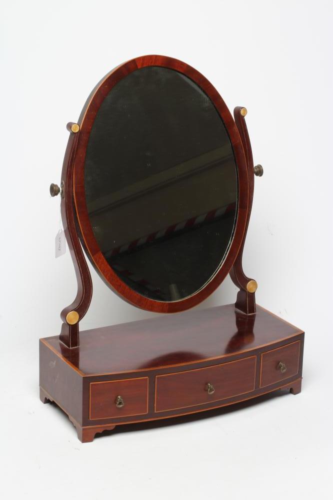 A GEORGIAN TOILET MIRROR Image