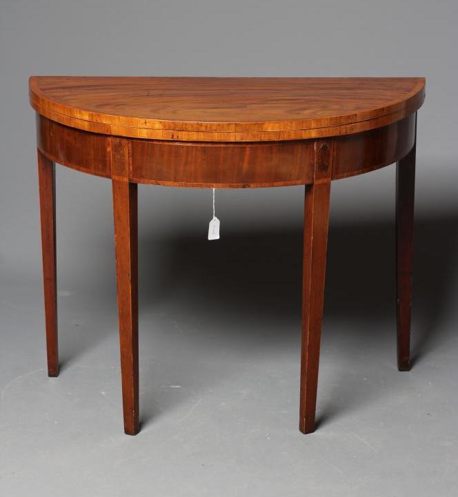 A GEORGIAN MAHOGANY FOLDING CARD TABLE Image