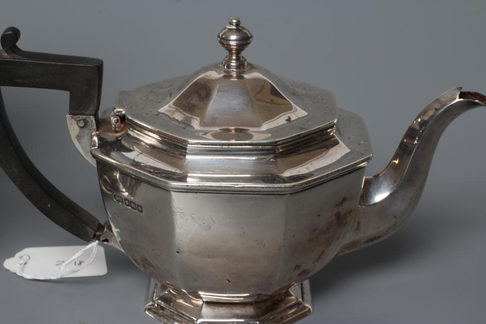 A SILVER TEAPOT Image