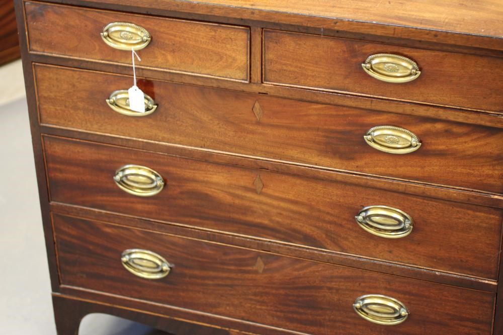 A GEORGIAN MAHOGANY STRAIGHT FRONT CHEST Image