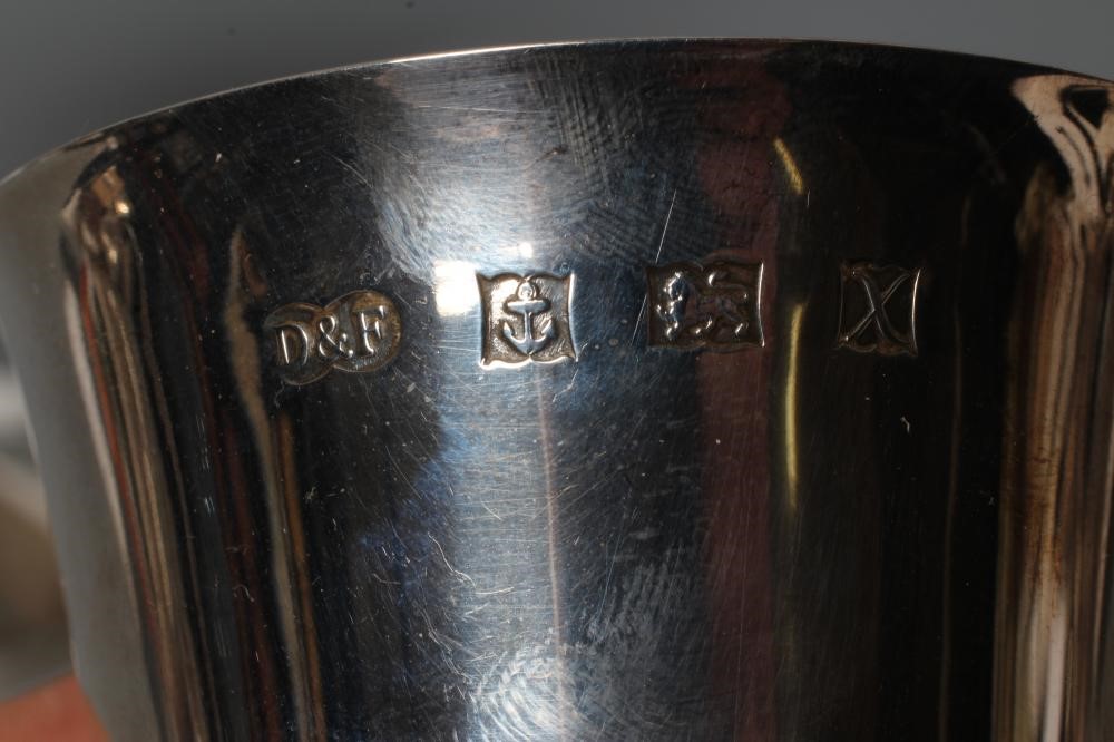 A PAIR OF SILVER GOBLETS Image