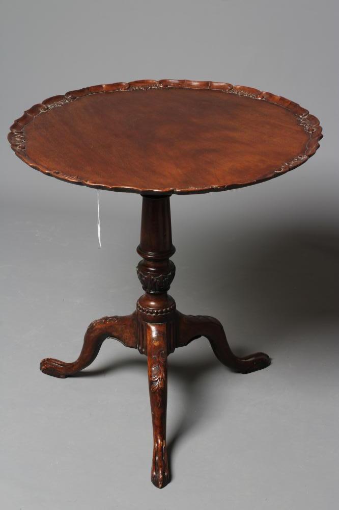 A MAHOGANY TILT TOP TABLE Image