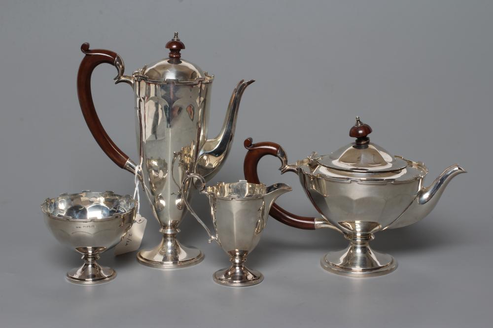 A SMALL FOUR PIECE TEA AND COFFEE SERVICE Image
