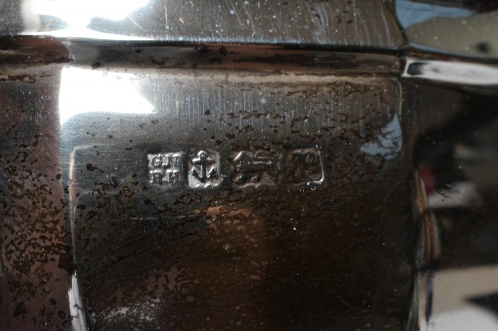 A THREE PIECE SILVER TEA SERVICE Image